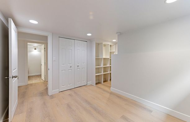 2744 W 10th Avenue Kitsilano