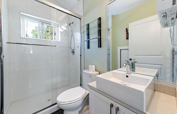 2744 W 10th Avenue Kitsilano