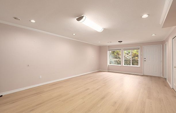 1989 W 52nd Avenue Kerrisdale