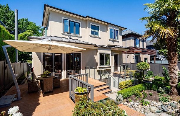 4320 W 8th Avenue Point Grey