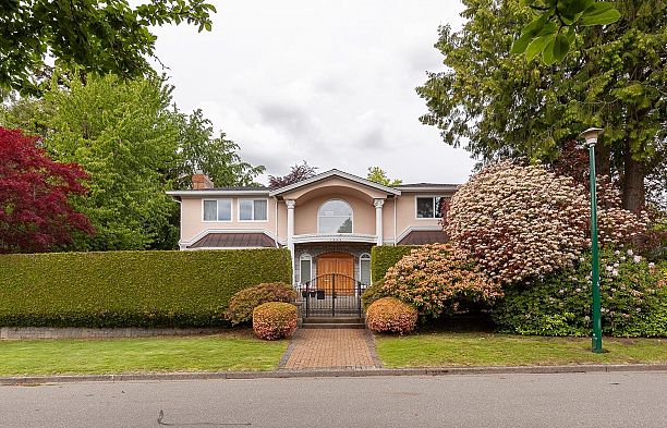 1989 W 52nd Avenue Kerrisdale