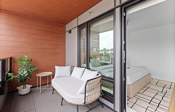 3 6768 Oak Street South Cambie