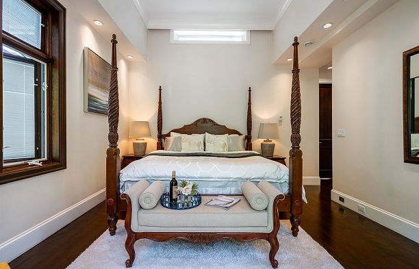 4320 W 8th Avenue Point Grey