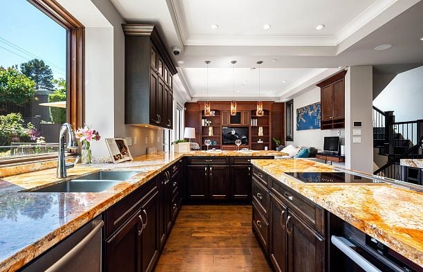 4320 W 8th Avenue Point Grey