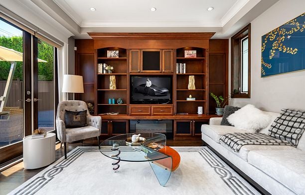 4320 W 8th Avenue Point Grey