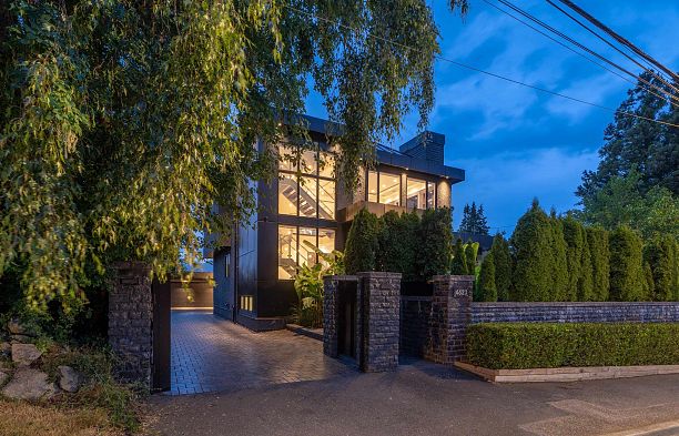 4623 W 4th Avenue Point Grey
