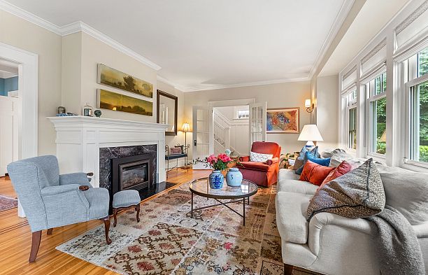 6555 Laburnum Street Kerrisdale