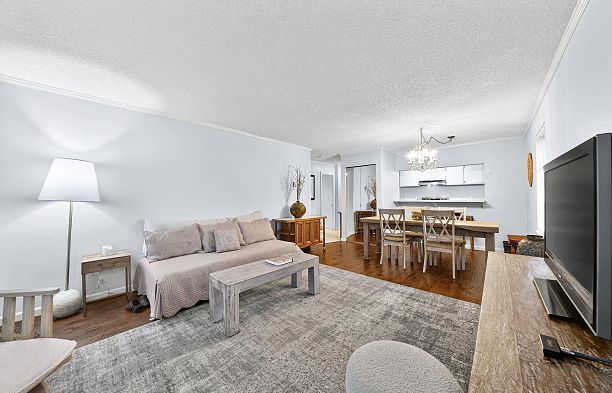 104 1551 W 11th Avenue Fairview VW