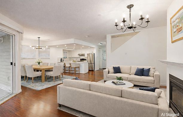 6 6262 Ash Street Oakridge VW