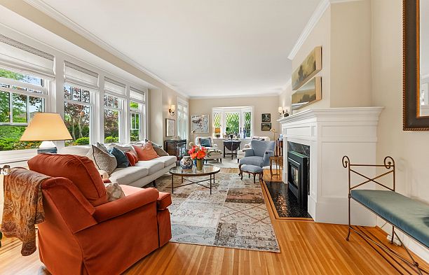6555 Laburnum Street Kerrisdale