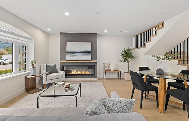 2438 W 49th Avenue S.W. Marine
