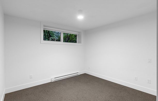 6297 Mackenzie Street Kerrisdale