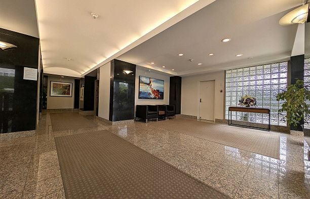 801 5850 Balsam Street Kerrisdale