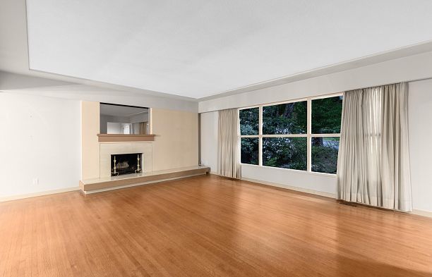 6297 Mackenzie Street Kerrisdale