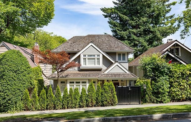 4420 Collingwood Street Dunbar