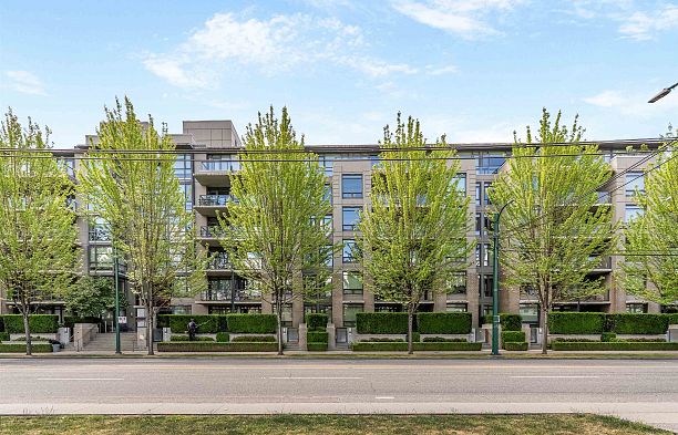214 750 W 12th Avenue Fairview VW