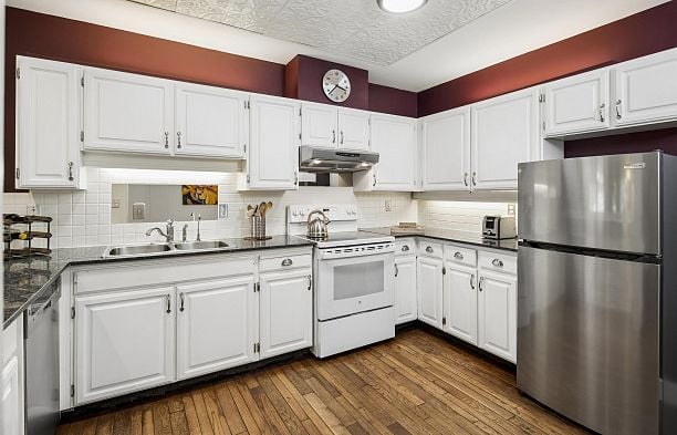 3 1620 Balsam Street Kitsilano