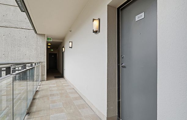 303 1888 York Avenue Kitsilano