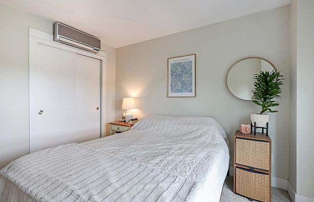 301 3028 Arbutus Street Kitsilano