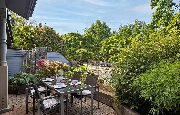 3 1620 Balsam Street Kitsilano