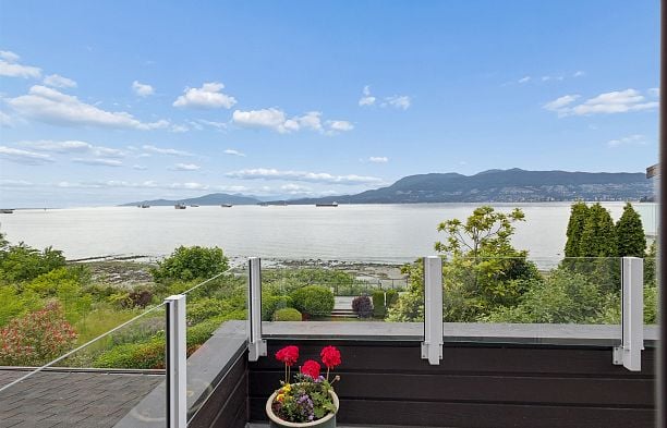2651 Point Grey Road Kitsilano