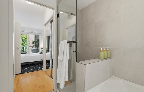 303 1888 York Avenue Kitsilano