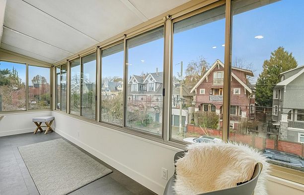 1973 Stephens Street Kitsilano