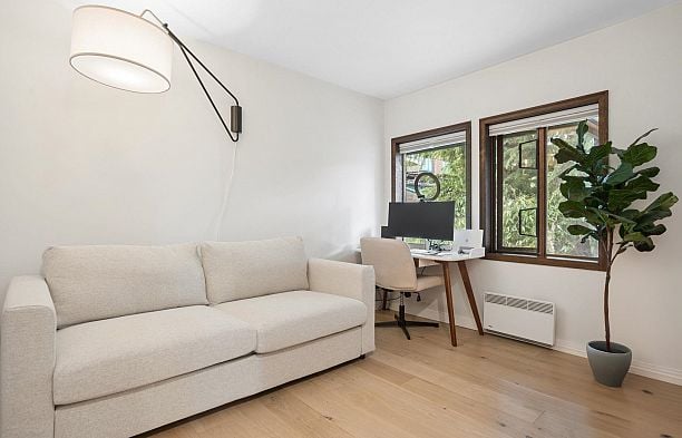 2421 Trafalgar Street Kitsilano