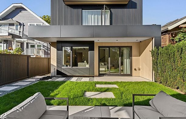 2 3036 W 14th Avenue Kitsilano