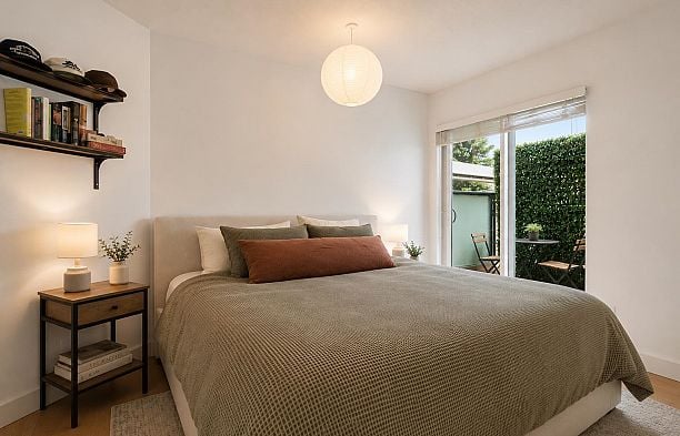 408 2020 W 8th Avenue Kitsilano