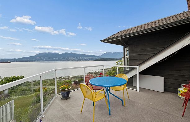 2651 Point Grey Road Kitsilano