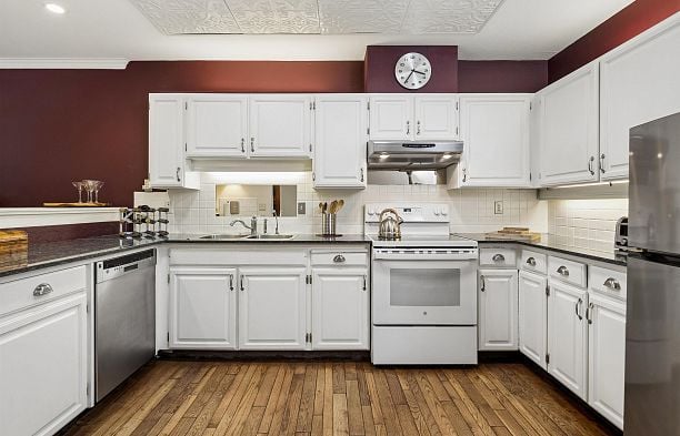 3 1620 Balsam Street Kitsilano