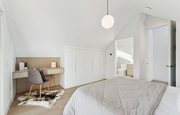 2 3036 W 14th Avenue Kitsilano