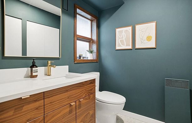 2421 Trafalgar Street Kitsilano