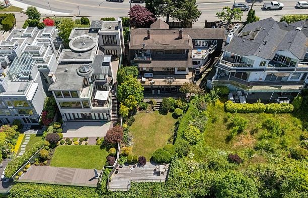 2651 Point Grey Road Kitsilano