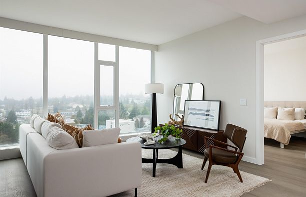 807 7418 Paulson Street South Cambie