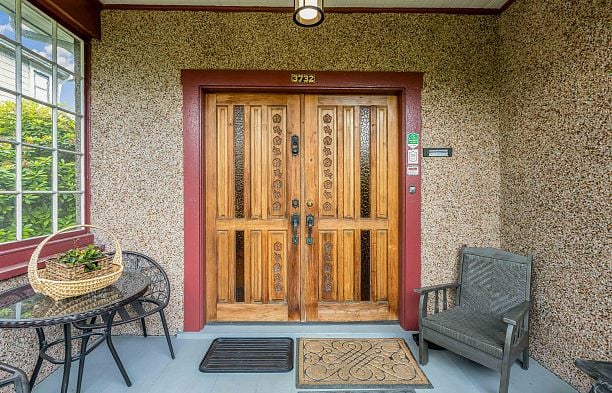 3732 W 2nd Avenue Point Grey