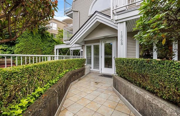 201 1868 W 8th Avenue Kitsilano
