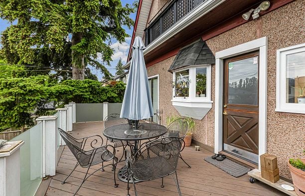 3732 W 2nd Avenue Point Grey