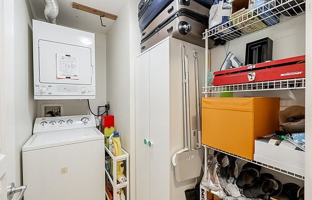 306 2929 W 4th Avenue Kitsilano