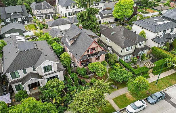 3732 W 2nd Avenue Point Grey