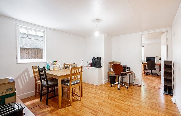 4413 W 13 Avenue Point Grey