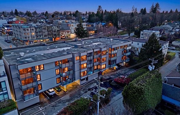 207 3663 W 16 Avenue Point Grey