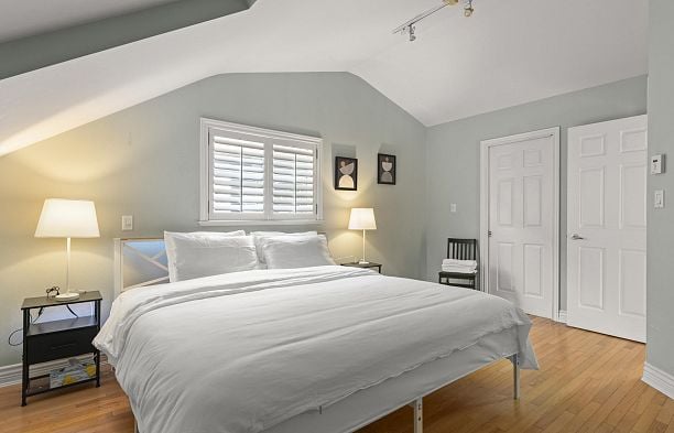 4549 W 12th Avenue Point Grey