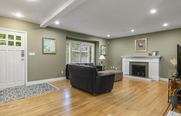 4549 W 12th Avenue Point Grey
