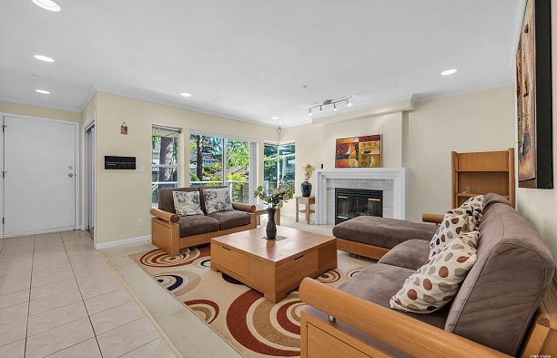 3091 W 38th Avenue Kerrisdale
