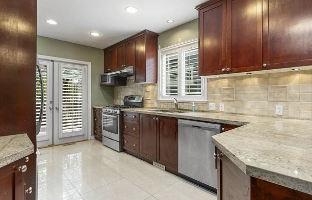 4549 W 12th Avenue Point Grey