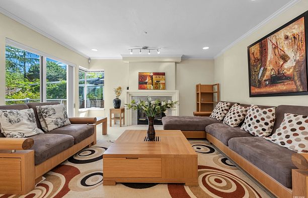 3091 W 38th Avenue Kerrisdale