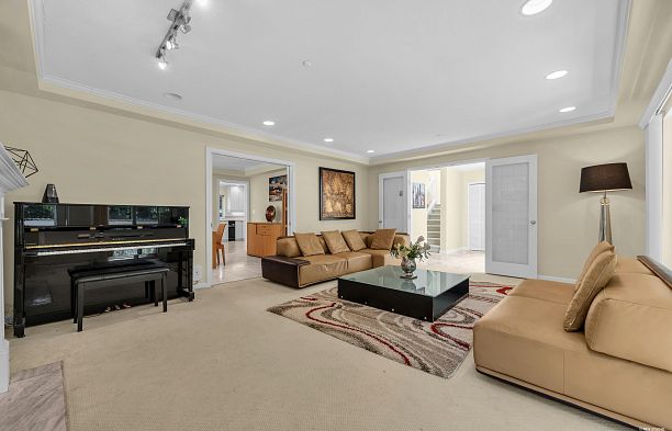 3091 W 38th Avenue Kerrisdale