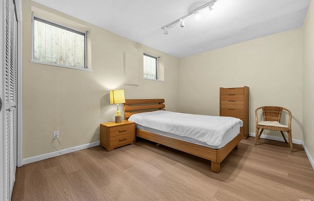 3091 W 38th Avenue Kerrisdale
